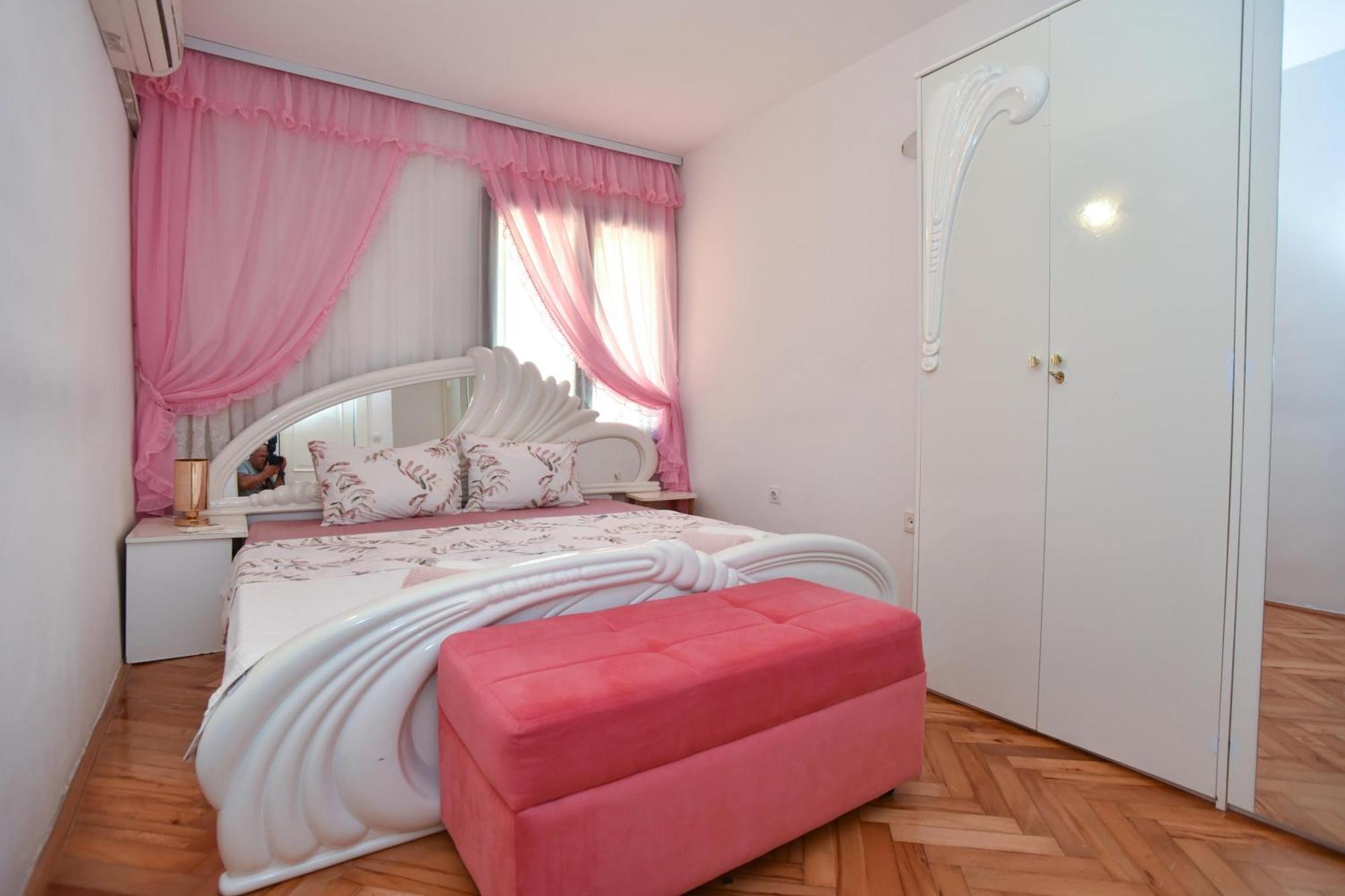 Vila Apartments Lidija Petrovac Extérieur photo