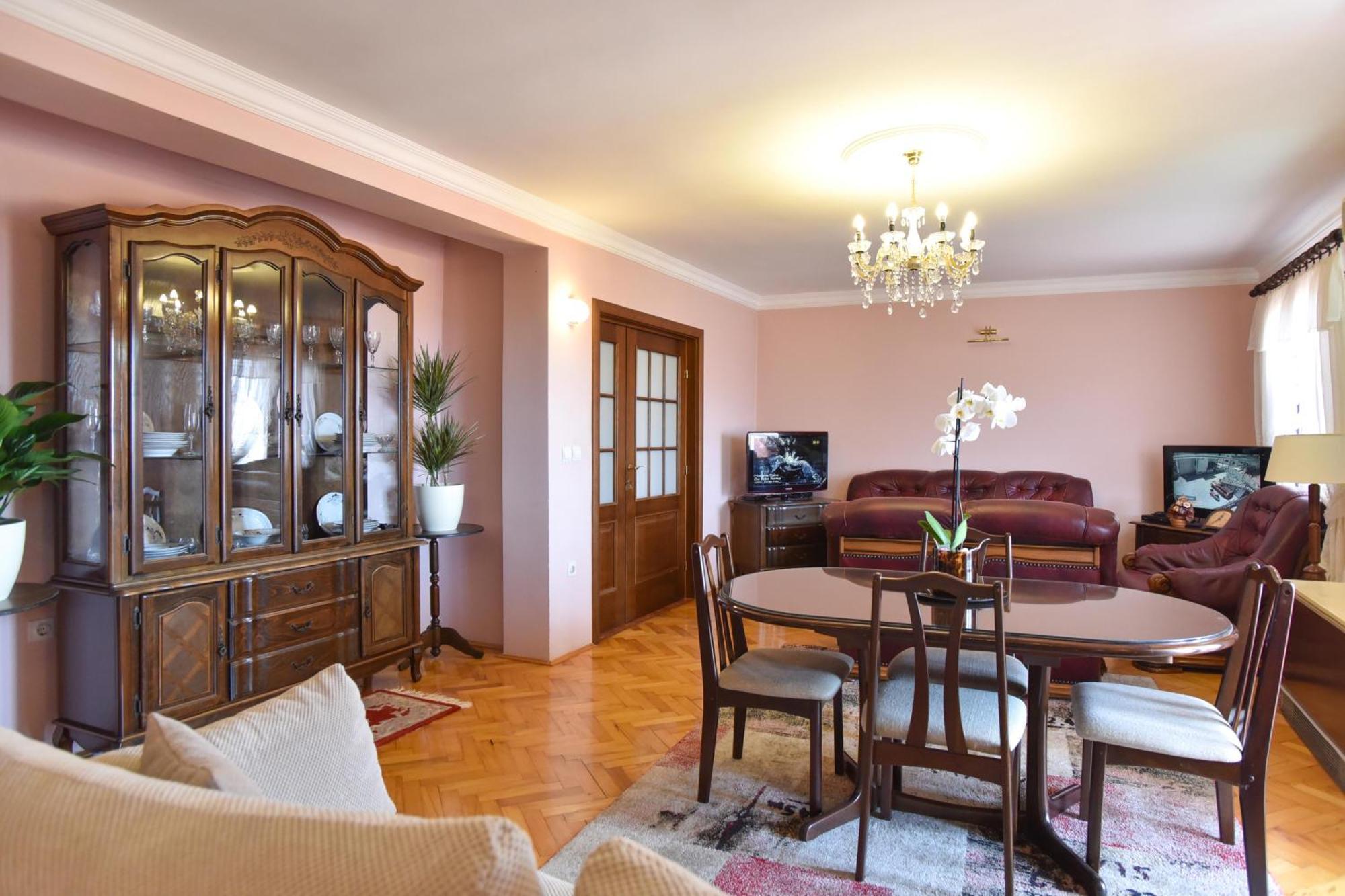 Vila Apartments Lidija Petrovac Extérieur photo