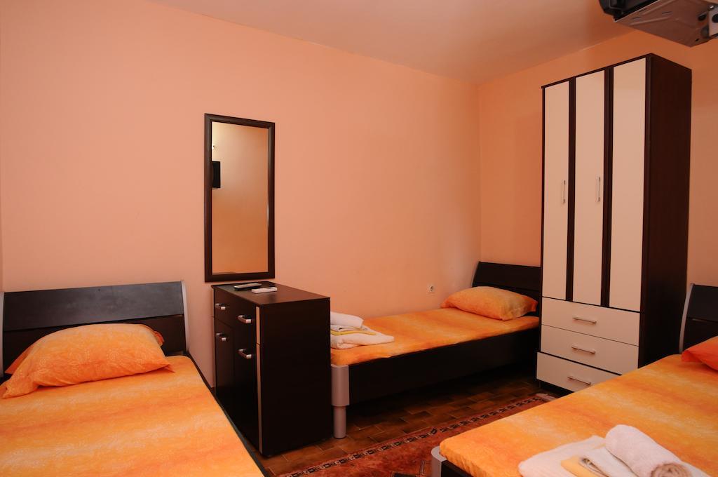Vila Apartments Lidija Petrovac Chambre photo