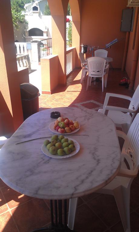 Vila Apartments Lidija Petrovac Extérieur photo